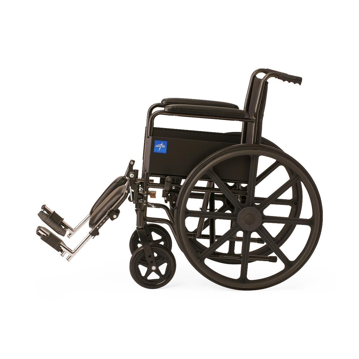 Silla de ruedas Medline de 18" con reposapiés y piernas